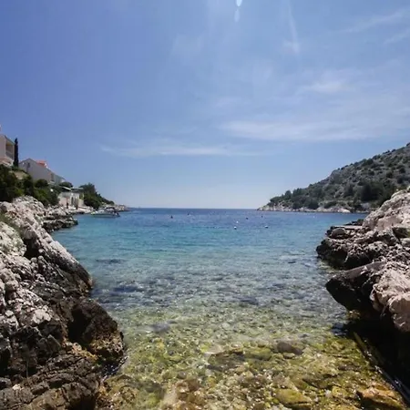 In With Sea View, Terrace, Air Conditioning, Wi-fi Apartment *