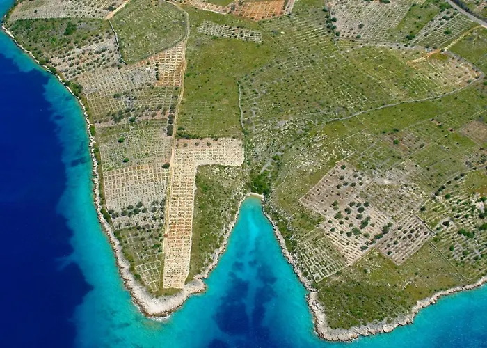 Daire In With Sea View, Terrace, Air Conditioning, Wi-fi Ražanj