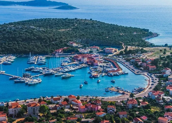 Daire In With Sea View, Terrace, Air Conditioning, Wi-fi *