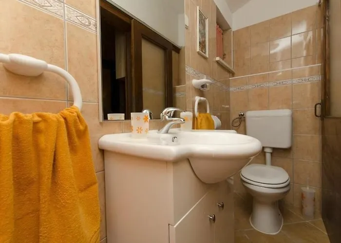 In With Sea View, Terrace, Air Conditioning, Wi-fi *