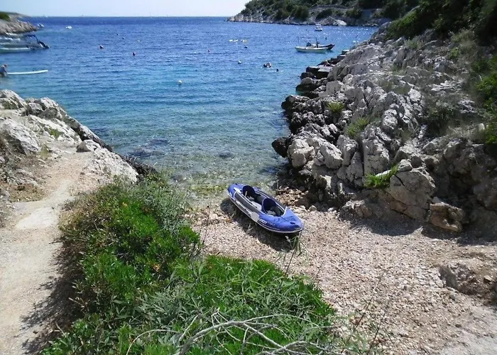 In With Sea View, Terrace, Air Conditioning, Wi-fi Ražanj