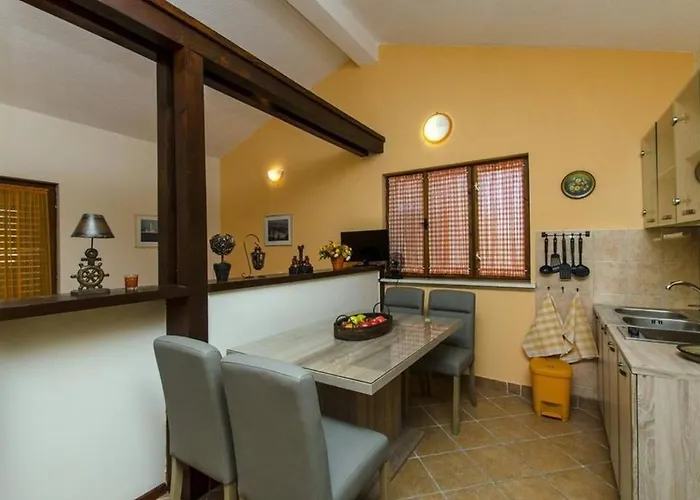 Daire In With Sea View, Terrace, Air Conditioning, Wi-fi